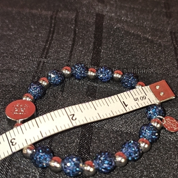 Rustic cuff bracelets - Picture 4 of 4